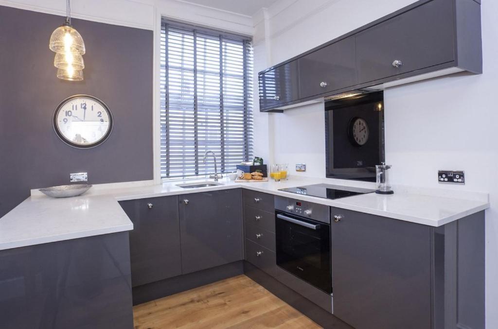 Fossgate Bridge Apartments Йорк Экстерьер фото